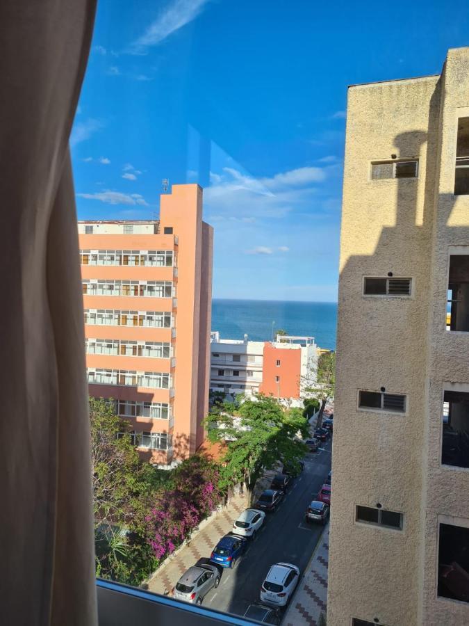 Apartamento Vistas Mar: Estudio con dormitorio: centro y playa Torremolinos Exterior foto